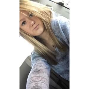 Meet your Posher, Emilee